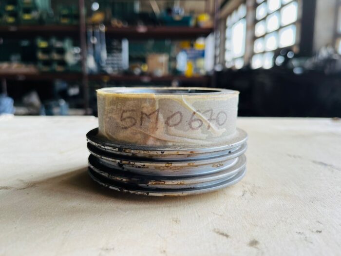 5M0670 SPACER